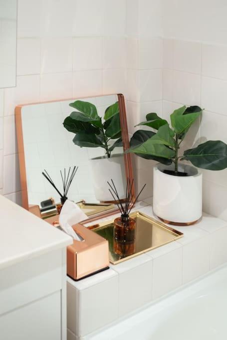 Ferienwohnung Harbourside Style, 2 Bed, A/C, Pool -Elizabeth Bay Sydney Exterior foto