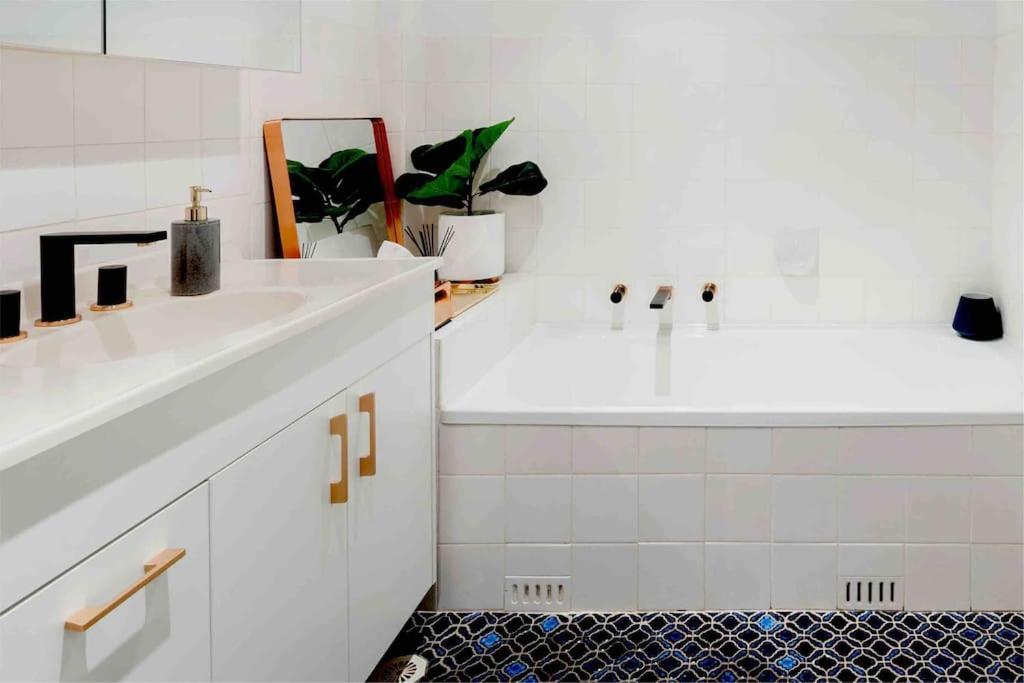 Ferienwohnung Harbourside Style, 2 Bed, A/C, Pool -Elizabeth Bay Sydney Exterior foto